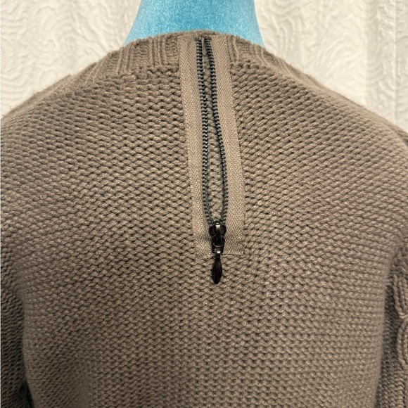 Apostrophe Elbow length Sleeve Chunky Pompom Cable Knit Cream Pullover
Sweater - Picture 3 of 6